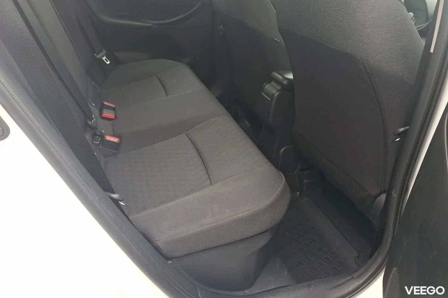 Toyota Yaris Active Plus Hybrid 1.5 68kW