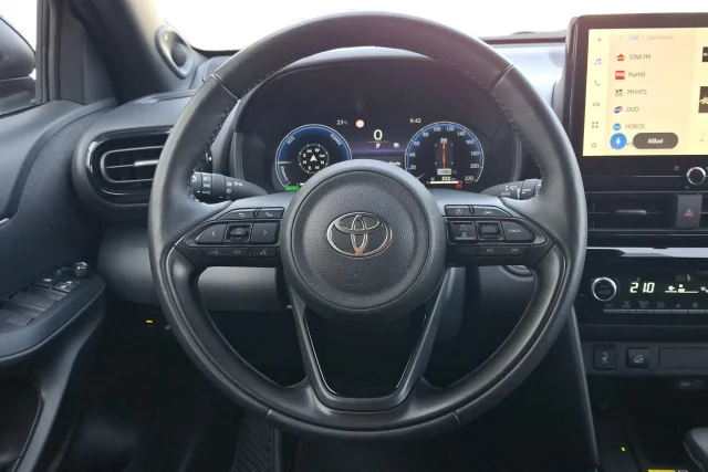 Image of Toyota Yaris Cross Premiere Edition 1.5 68kW