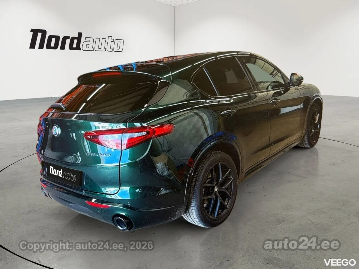 Alfa Romeo Stelvio Veloce AWD Visconti Green 2 206kW