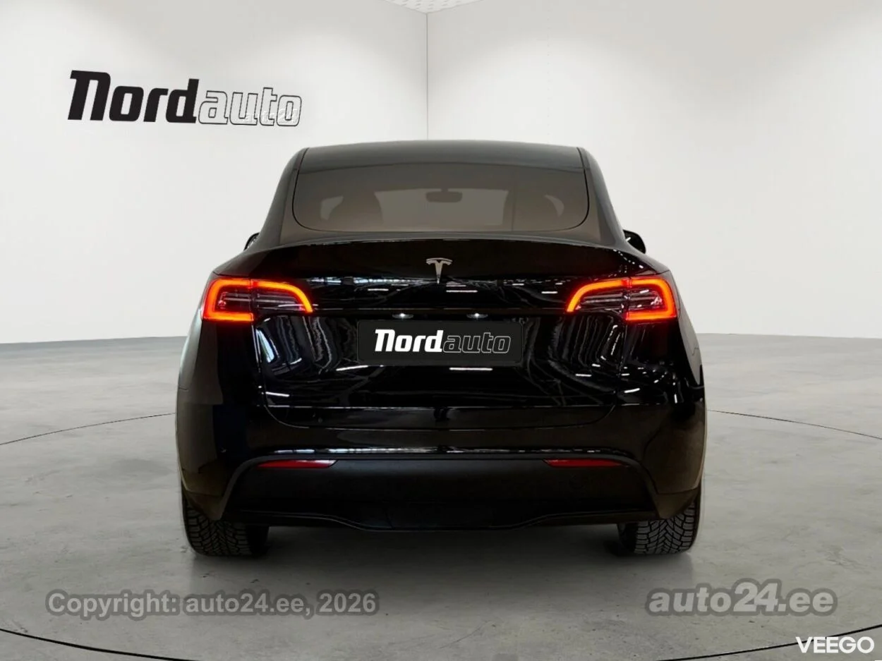 Tesla Model Y Long Range Dual Motor 366kW