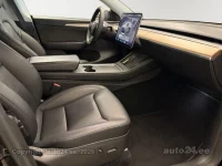Tesla Model Y Long Range Dual Motor 366kW thumbnail