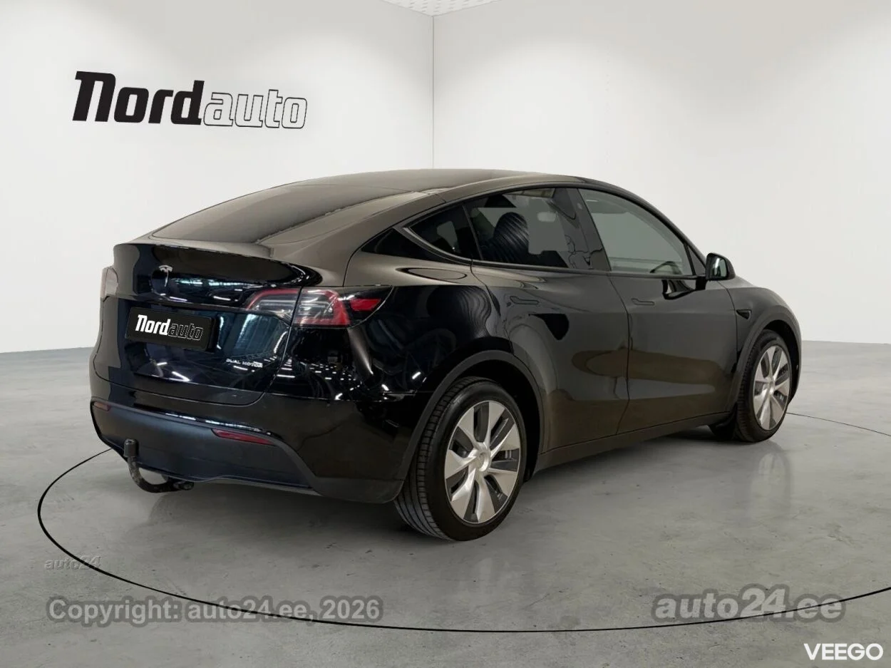 Tesla Model Y Dual Motor Long Range 153kW