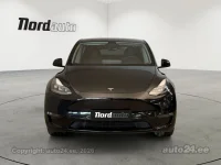 Tesla Model Y Dual Motor Long Range 153kW thumbnail