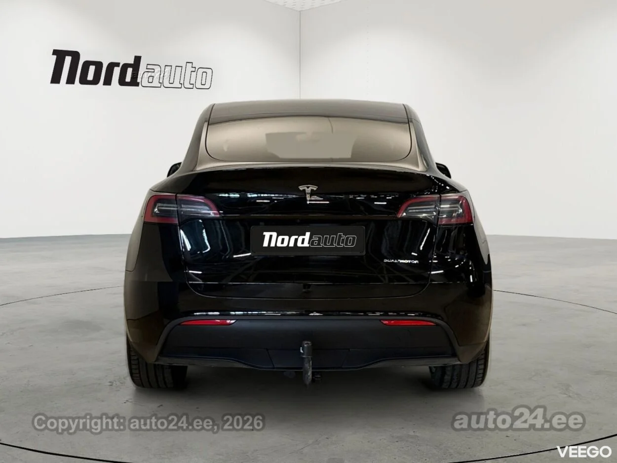 Tesla Model Y Dual Motor Long Range 153kW