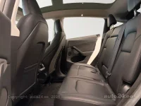 Tesla Model Y Dual Motor Long Range 153kW thumbnail
