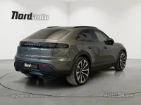 Porsche Macan 4 300kW thumbnail