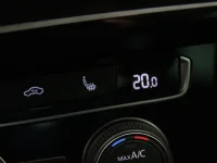 Volkswagen Passat 2 110kW thumbnail