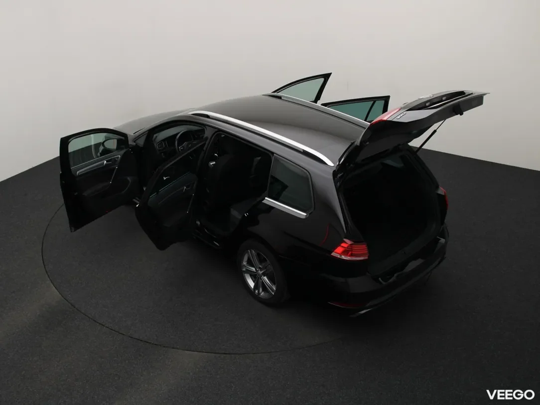 Volkswagen Golf 1.6 85kW