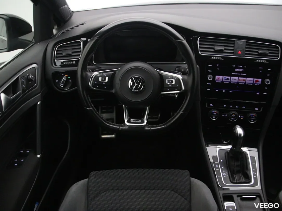Volkswagen Golf 1.6 85kW