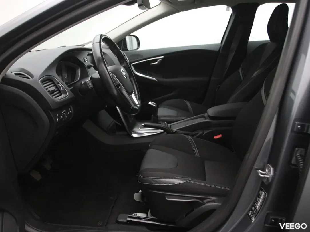 Volvo V40 2 140kW