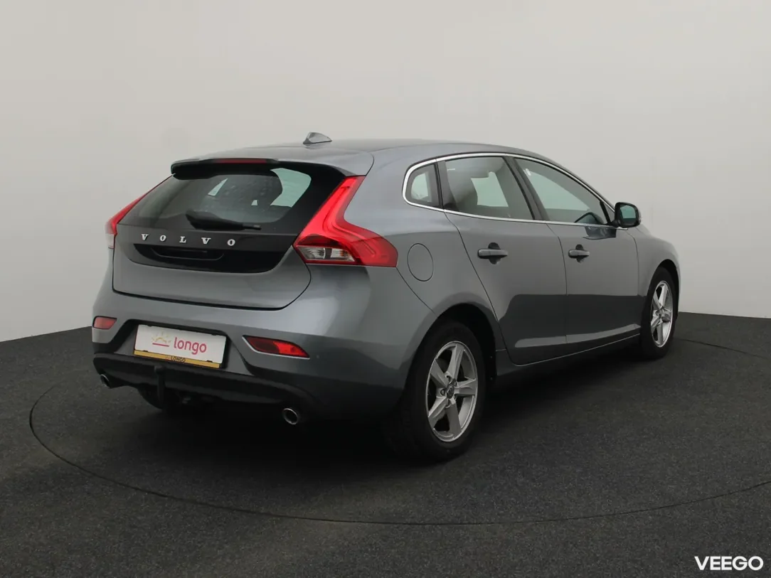 Volvo V40 2 140kW