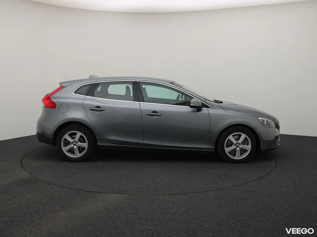 Volvo V40 2 140kW