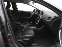 Volvo V40 2 140kW thumbnail