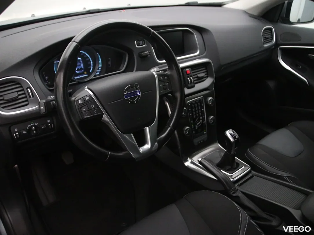 Volvo V40 2 140kW