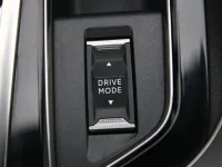 Peugeot 3008 1.5 96kW thumbnail