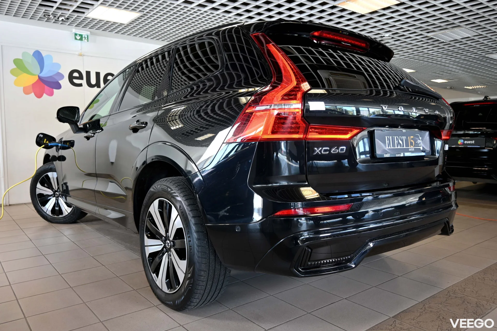 Volvo XC60 AWD H&K ULTIMATE DARK INTELLI SAFE 2 293kW