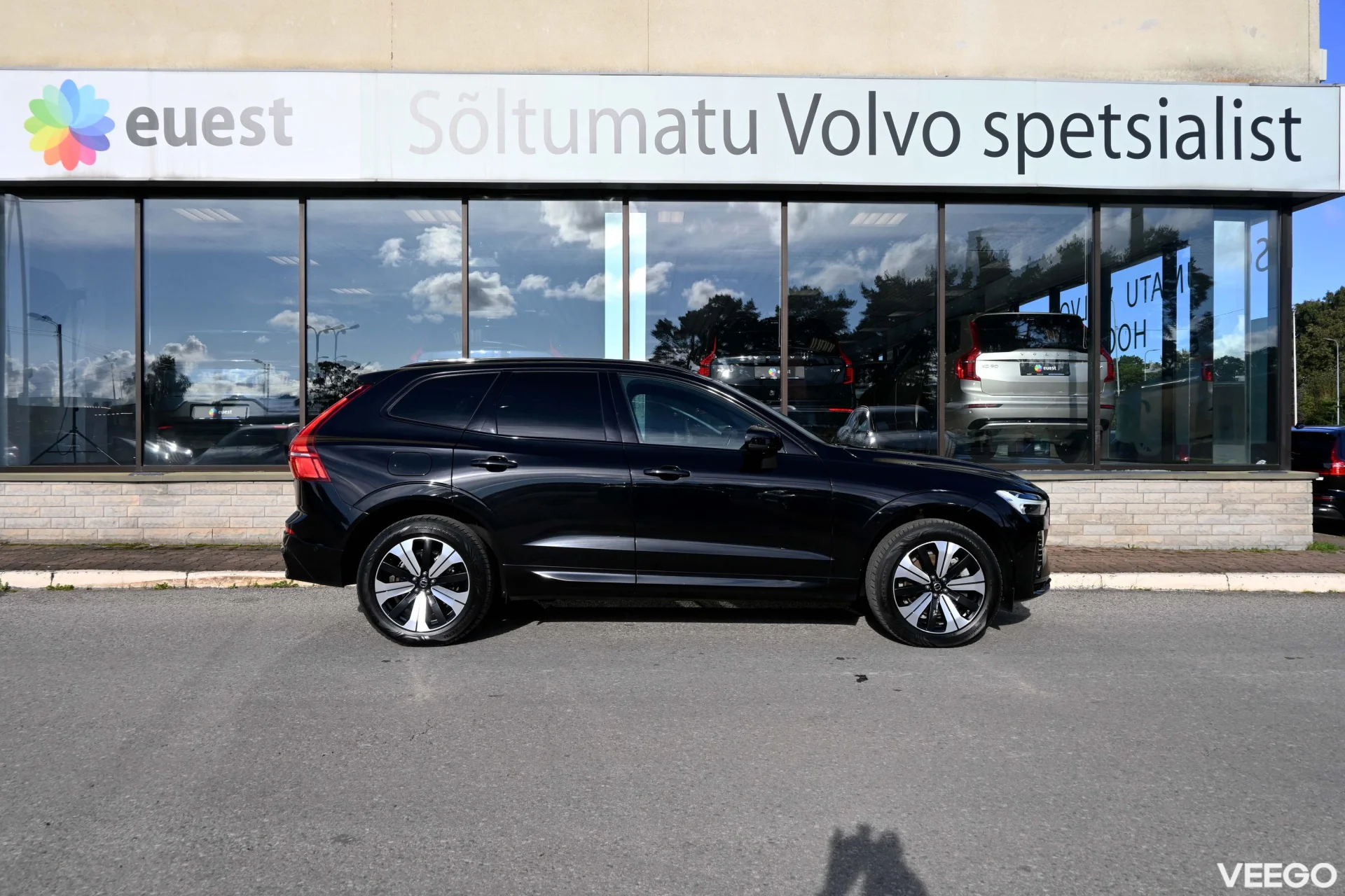 Volvo XC60 AWD H&K ULTIMATE DARK INTELLI SAFE 2 293kW
