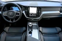 Volvo XC60 AWD H&K ULTIMATE DARK INTELLI SAFE 2 293kW thumbnail