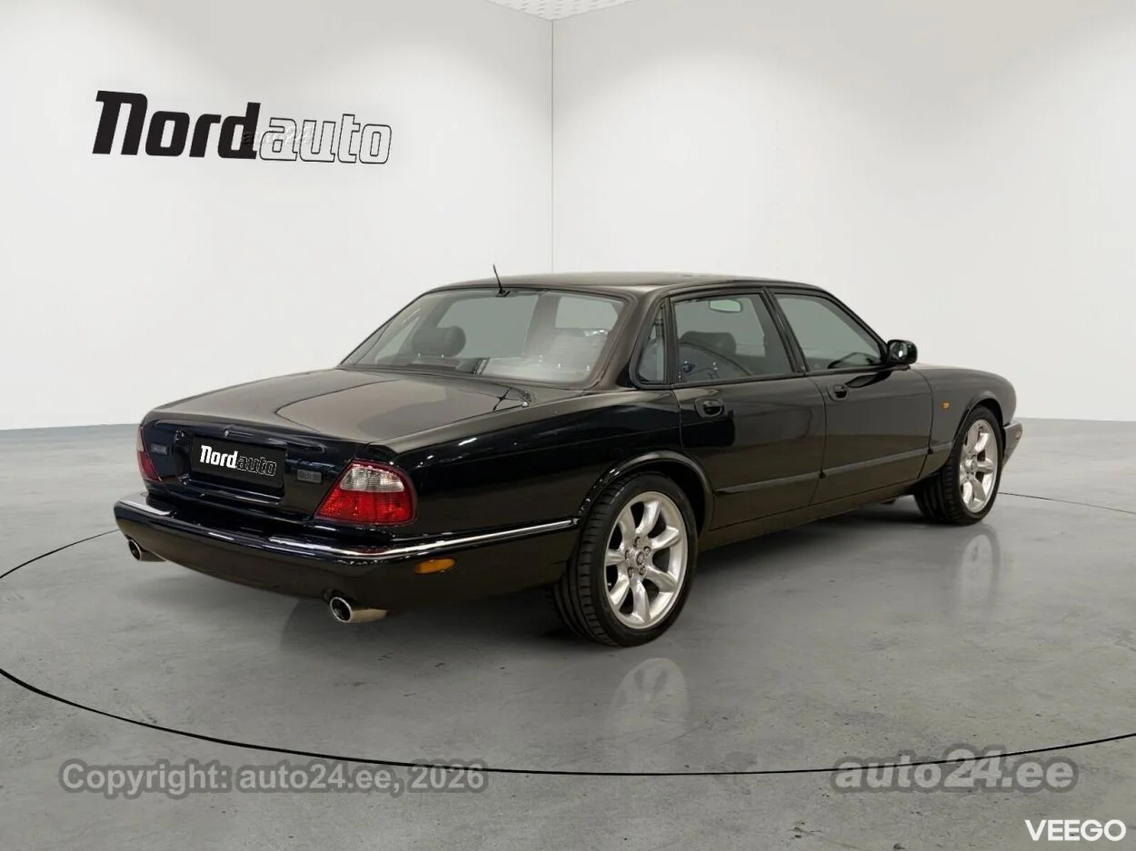 Jaguar XJR - 4 267kW
