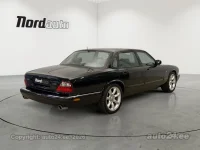 Jaguar XJR - 4 267kW thumbnail