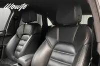 Porsche Macan Turbo PDK 400HK /Drag /Värmare /18-Vägs 294kW