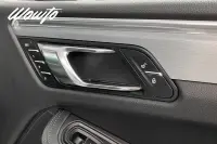 Porsche Macan Turbo PDK 400HK /Drag /Värmare /18-Vägs 294kW