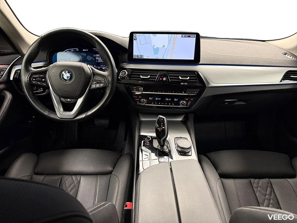 BMW 530 e xDrive Touring 292HK /Drag /H/K /Moms 215kW