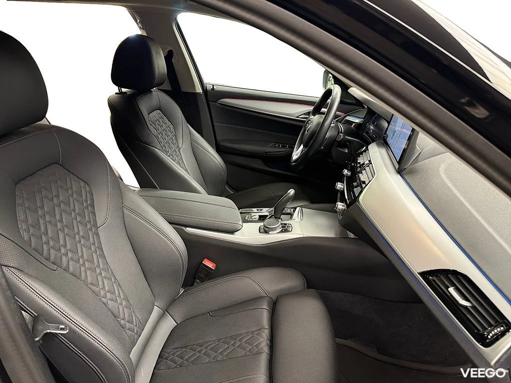 BMW 530 e xDrive Touring 292HK /Drag /H/K /Moms 215kW