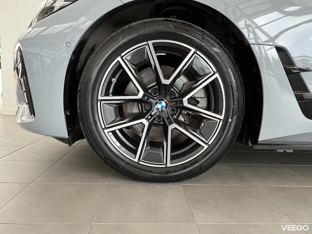 BMW i4 eDrive40 M Sport 18" Rattvärme Dragkrok Park Assist 0kW