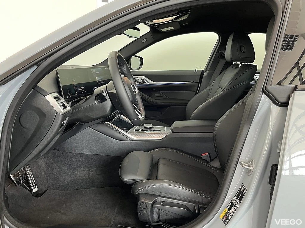 BMW i4 eDrive40 M Sport 18" Rattvärme Dragkrok Park Assist 0kW