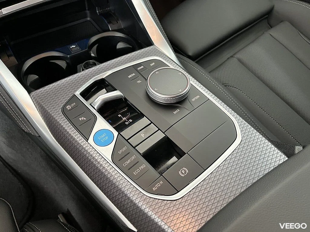 BMW i4 eDrive40 M Sport 18" Rattvärme Dragkrok Park Assist 0kW