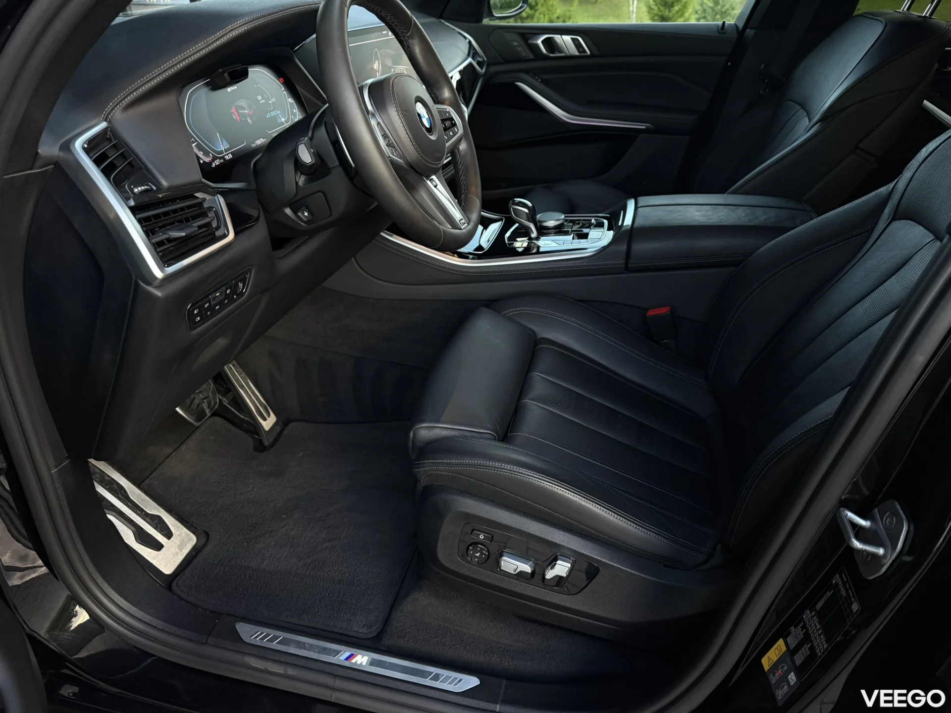 BMW X5 M-SPORT shadowline 3.0 290kW