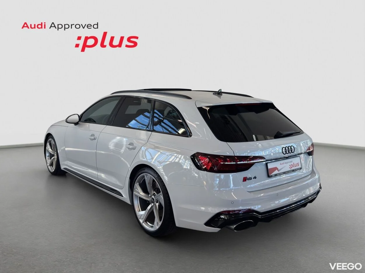 Audi RS 4 331kW