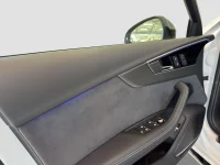 Audi RS 4 331kW thumbnail