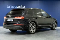 Audi Q7 quattro 210kW thumbnail
