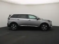 Peugeot 5008 1.5 96kW
