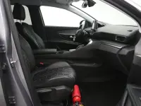 Peugeot 5008 1.5 96kW
