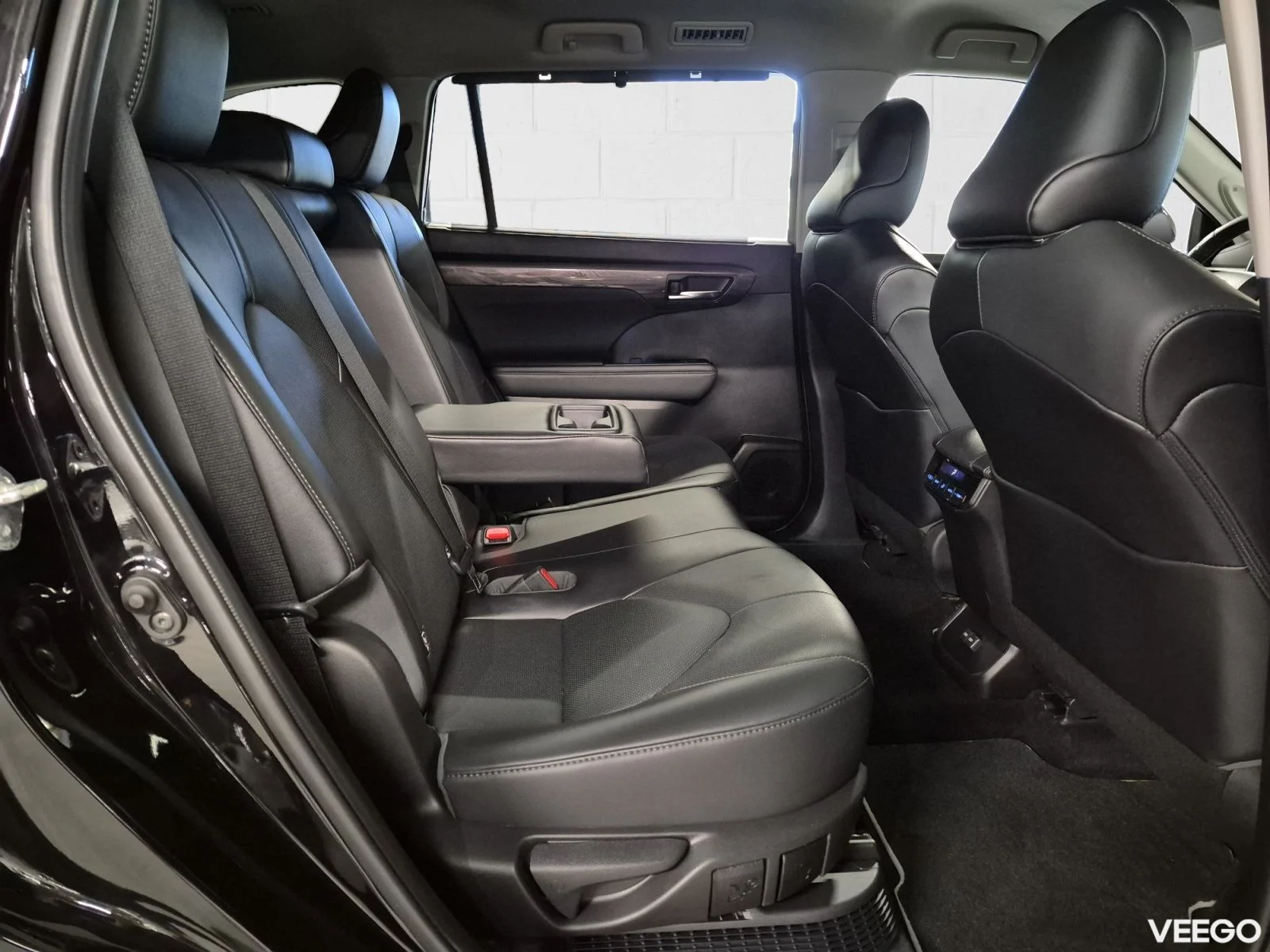 Toyota Highlander Executive AWD 2.5 140kW