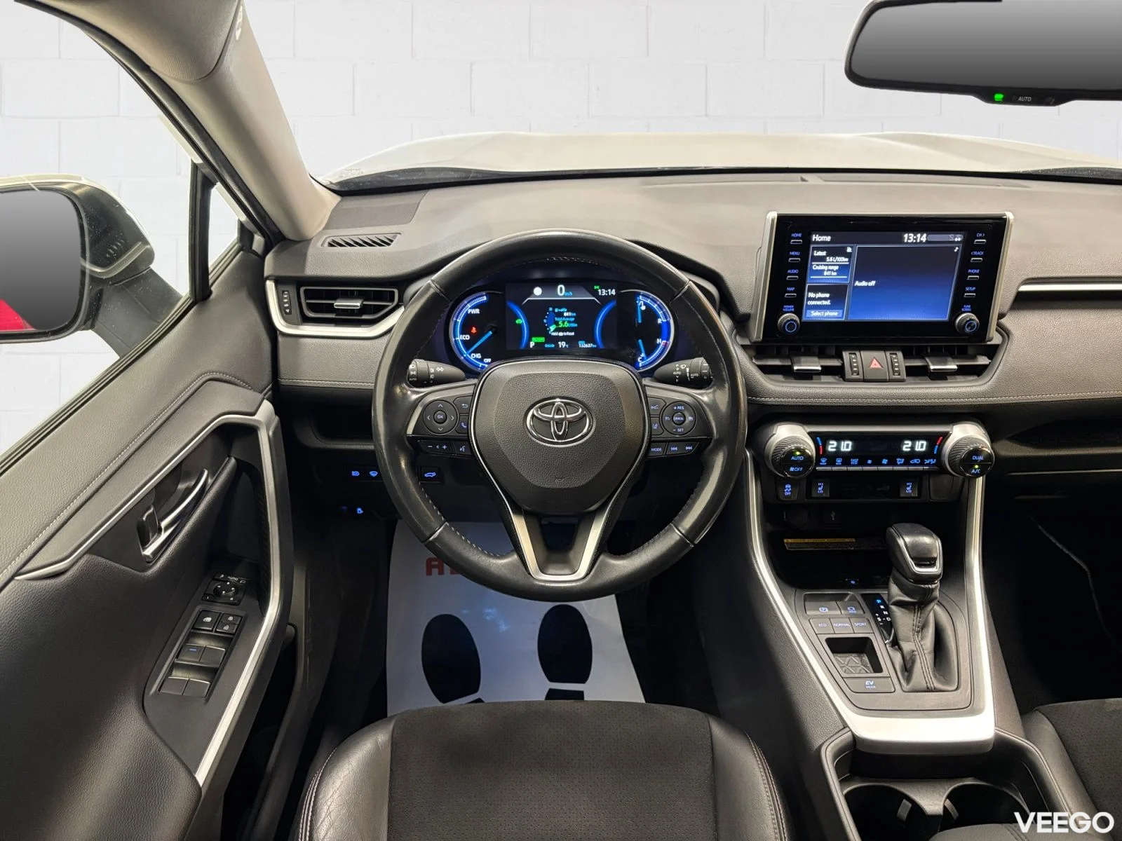Toyota RAV4 Luxury Plus 2.5 131kW