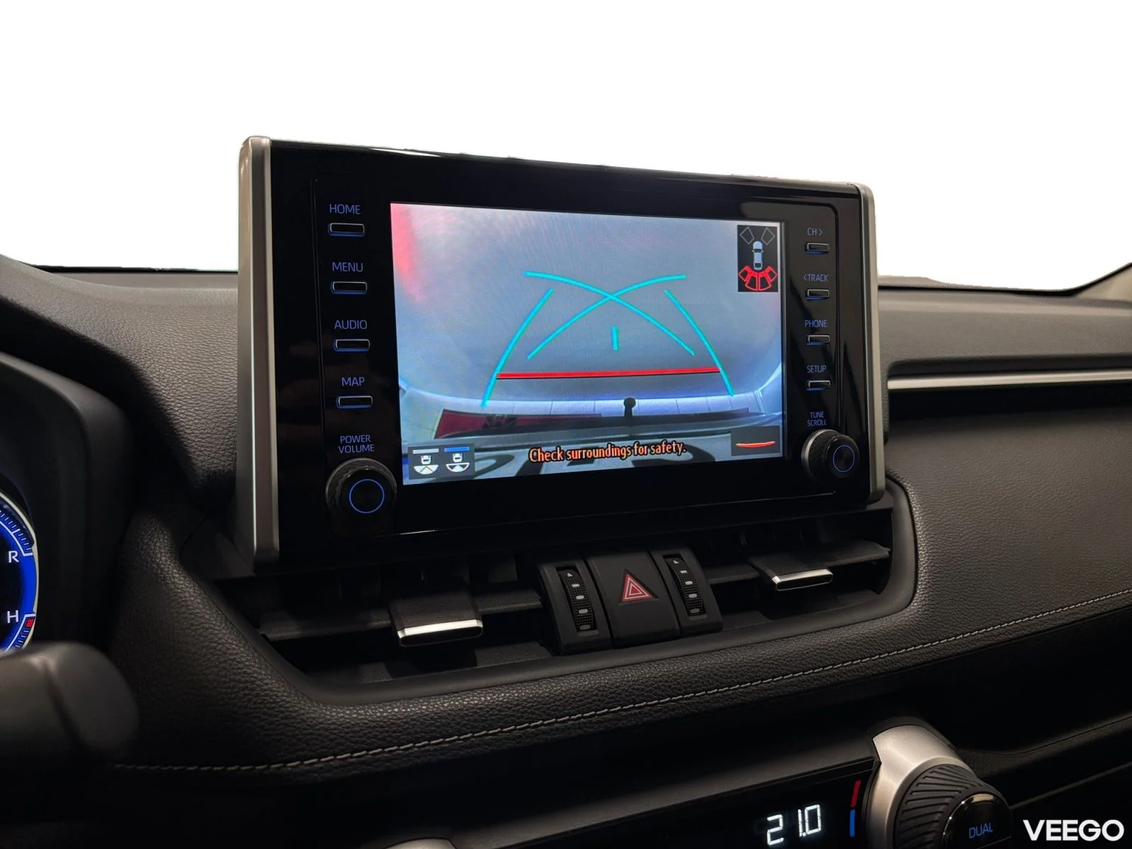 Toyota RAV4 Luxury Plus 2.5 131kW