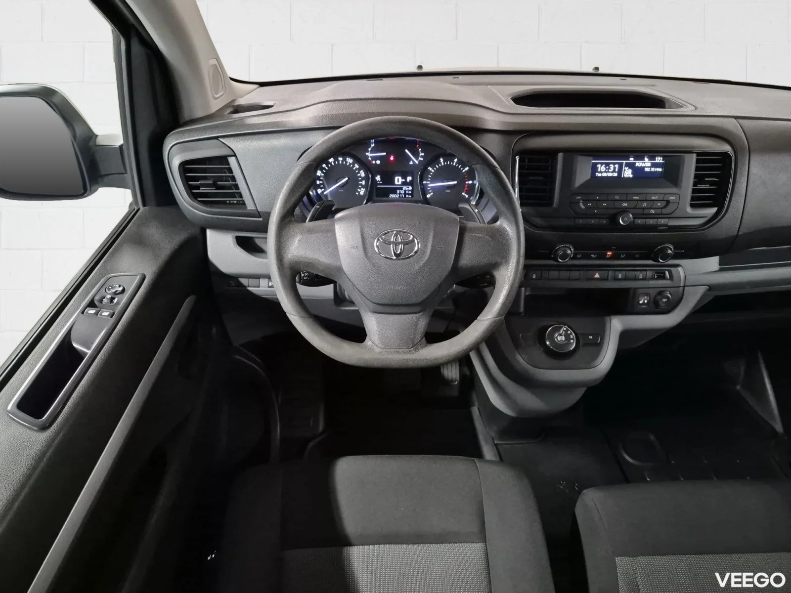 Toyota Proace Crew Cab Long Professional Plus N1 2 130kW