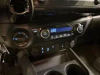 Toyota Hilux DH 2.4 AWD 150HK /Kåpa /Släde 110kW