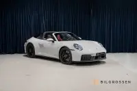 Porsche 911 992.2 Targa 4 GTS SportDesign Kolfiber BOSE HUD Lyft 398kW