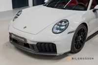 Porsche 911 992.2 Targa 4 GTS SportDesign Kolfiber BOSE HUD Lyft 398kW