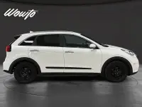 Kia Niro Hybrid DCT 141HK Advance Plus 2 /Drag 104kW