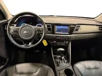 Kia Niro Hybrid DCT 141HK Advance Plus 2 /Drag 104kW