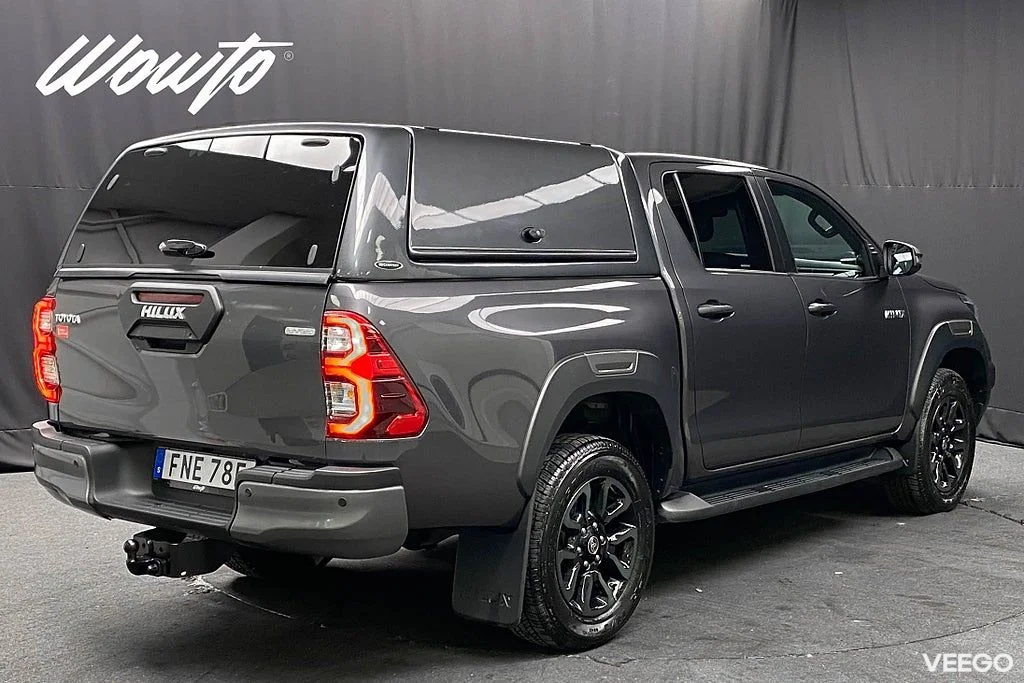 Toyota Hilux DH 2.8 4WD 204HK /Kåpa /Diffspärr /Moms 150kW