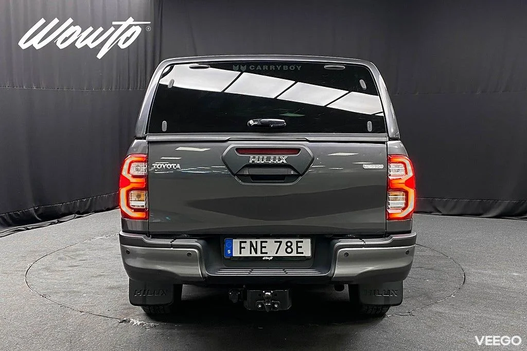 Toyota Hilux DH 2.8 4WD 204HK /Kåpa /Diffspärr /Moms 150kW