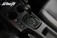 Toyota Hilux DH 2.8 4WD 204HK /Kåpa /Diffspärr /Moms 150kW