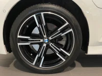 BMW 330 xDrive Sedan M-Sportpaket Sportstolar Drag 0kW